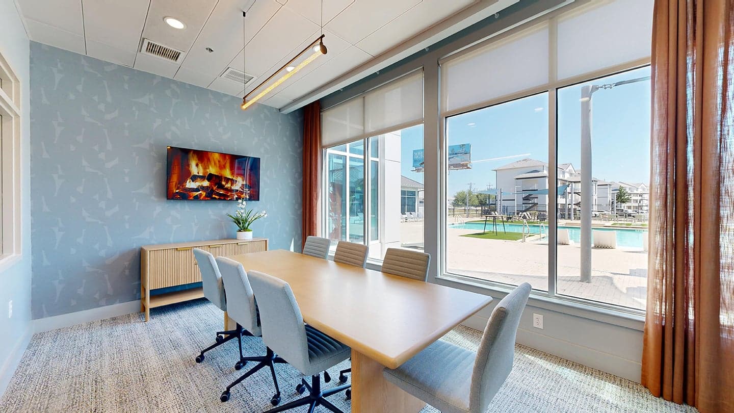 Axis-at-SMTX—Amenities—Conference-Room-(2)