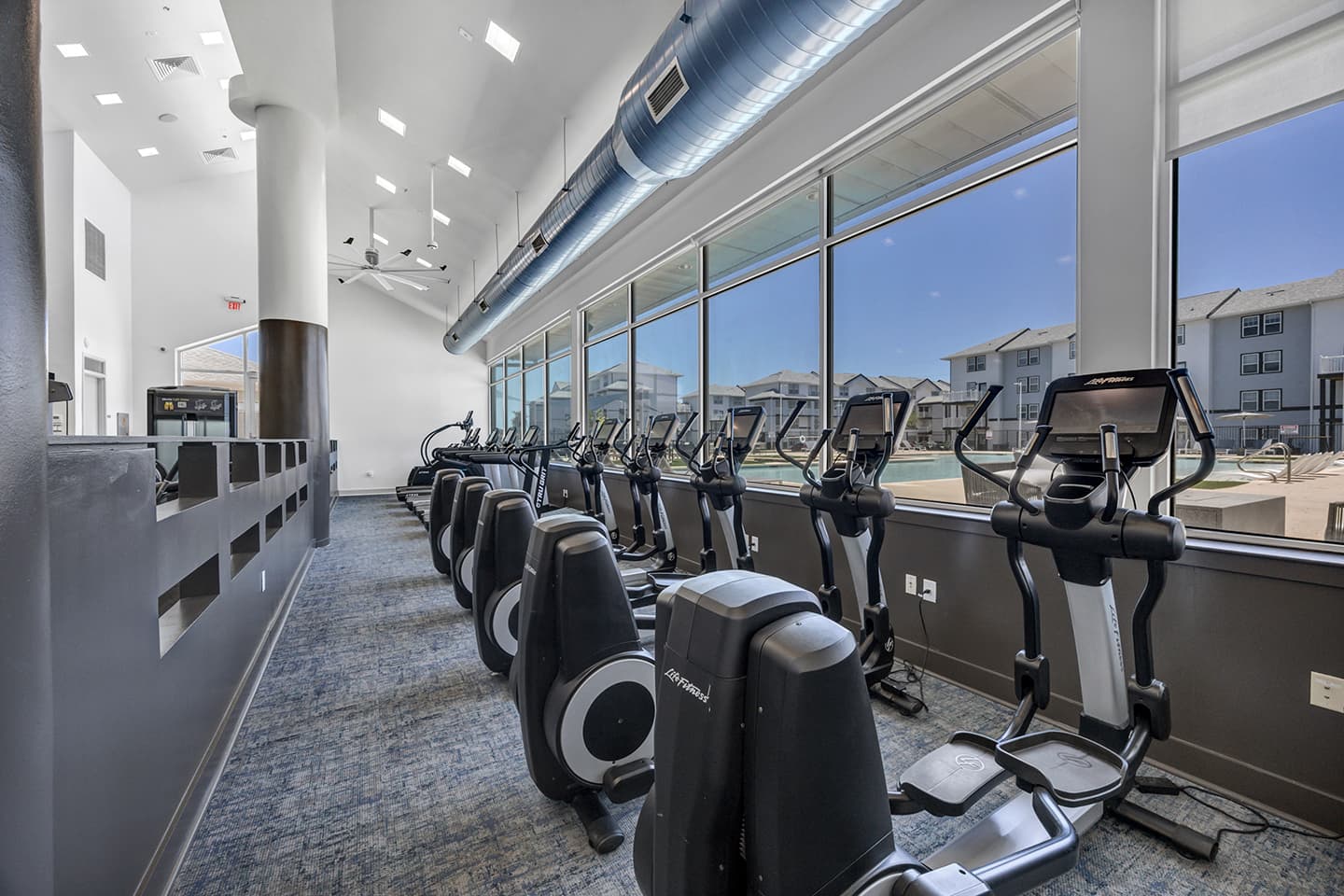 Axis-at-SMTX—Amenities—Fitness-Center-(21)