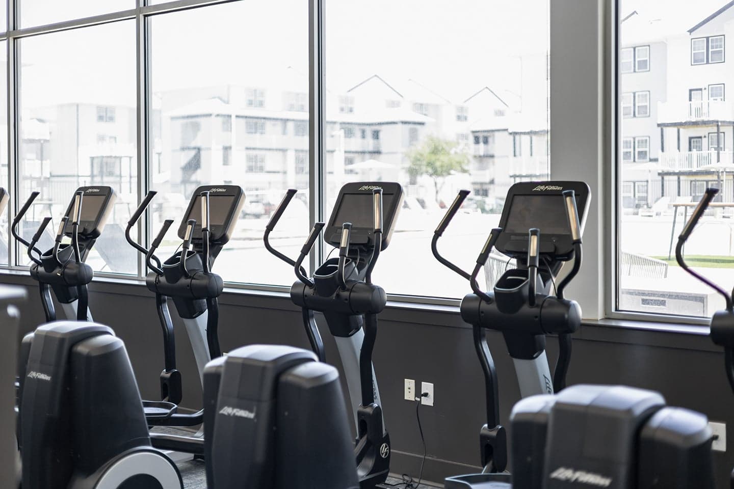 Axis-at-SMTX—Amenities—Fitness-Center-(26)