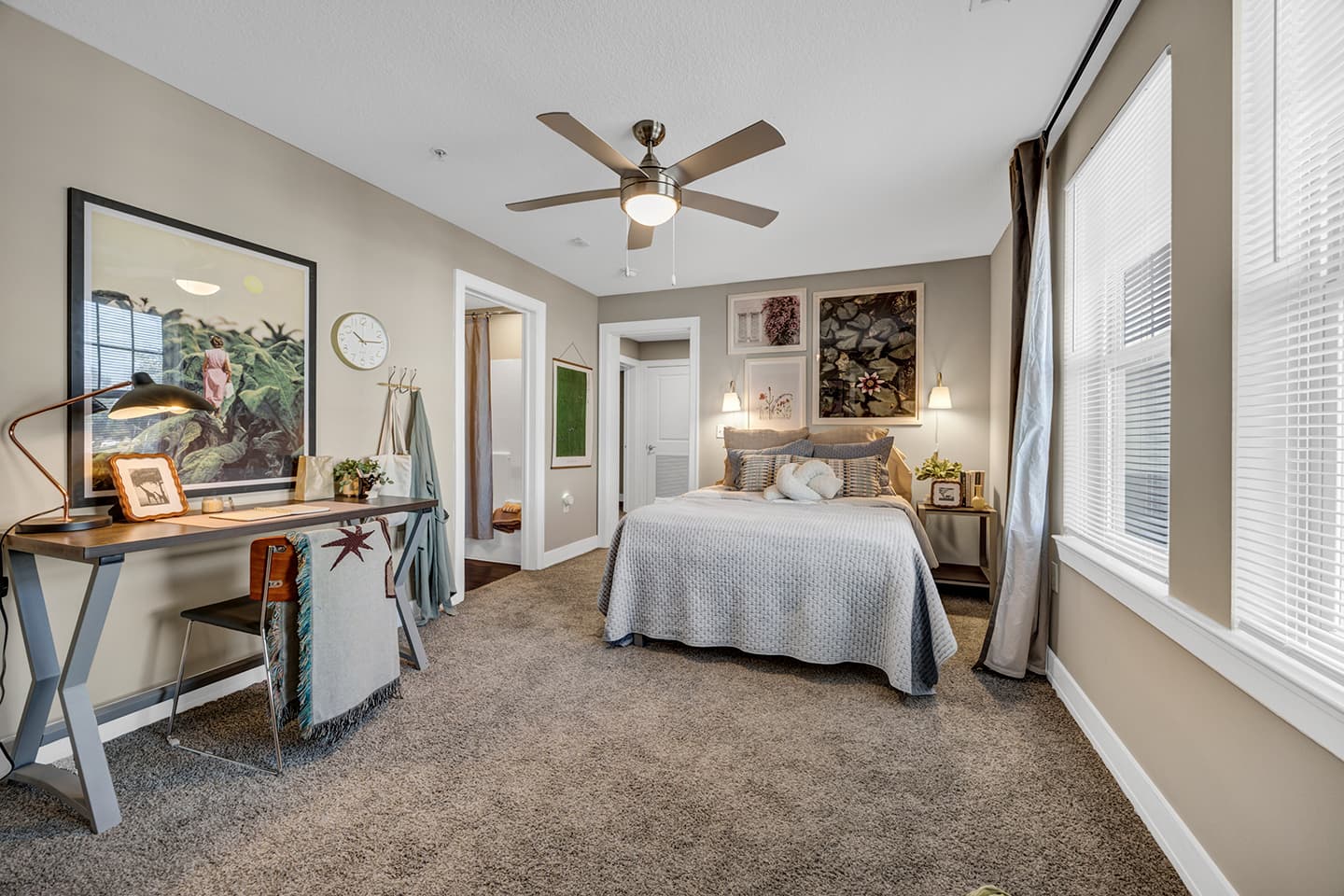 Axis-at-SMTX—Model—Bedroom-(11)