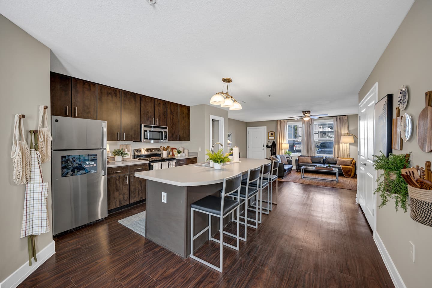 Axis-at-SMTX—Model—Kitchen-(1)